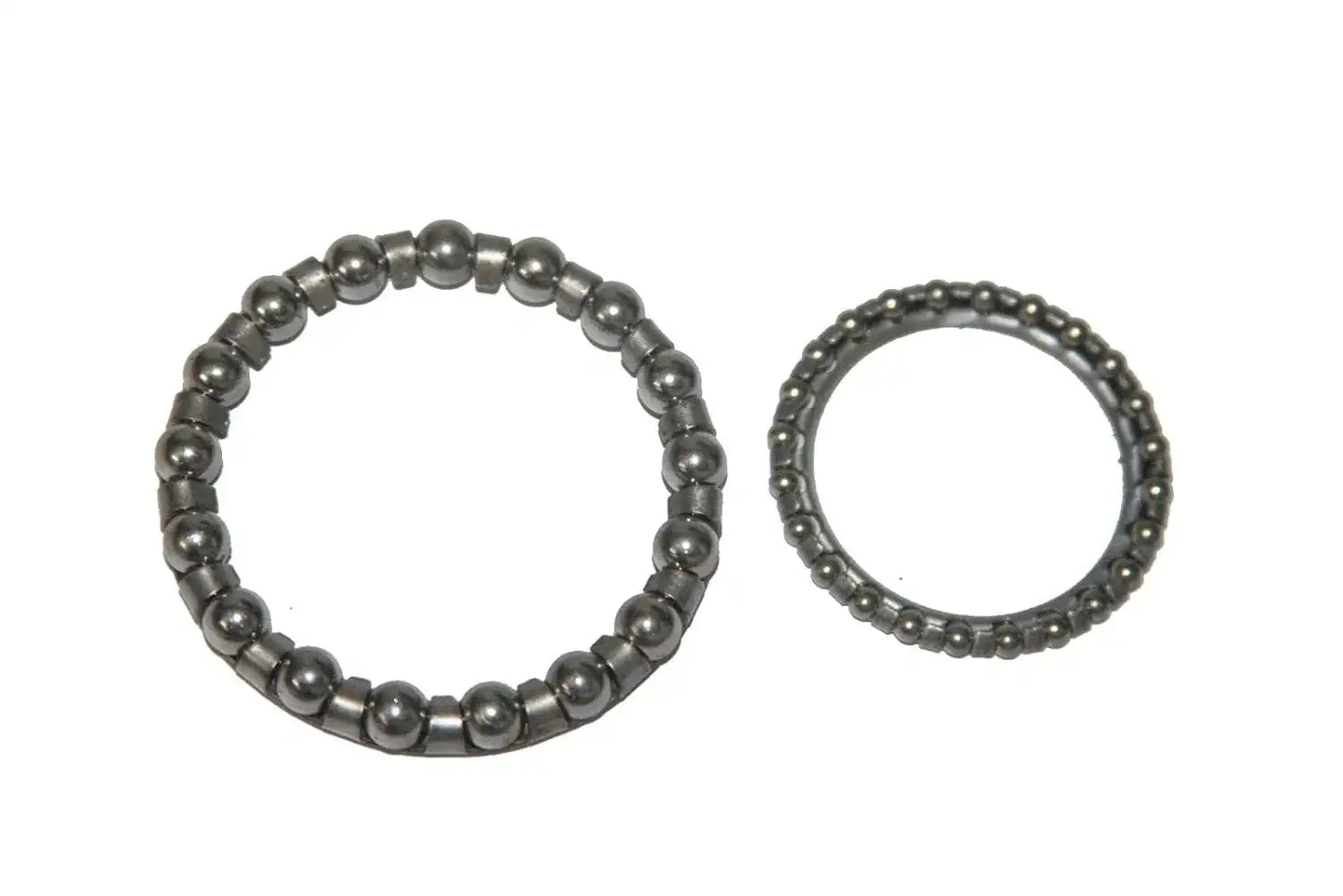 Steering head bearing set, two rows of metal ball bearings