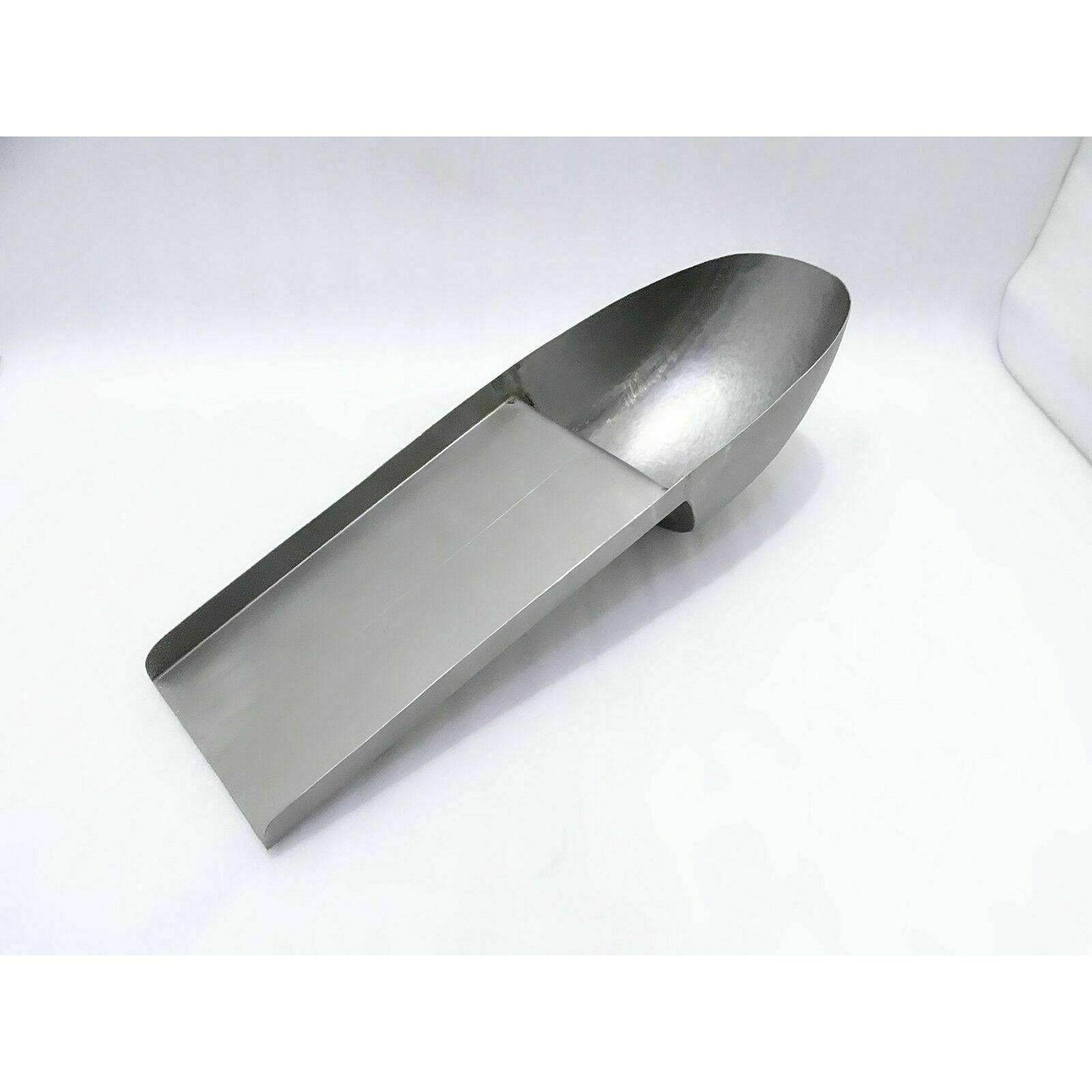 Aftermarket Benelli Mojave cafe racer seat with sleek design for a stylish motorcycle upgrade