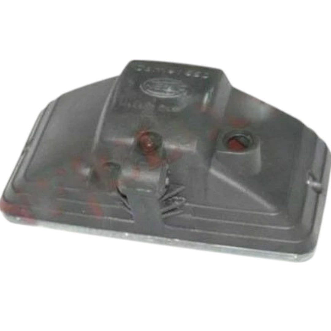 Hella Comet 550 driving light housing for optimal visibility during night driving
