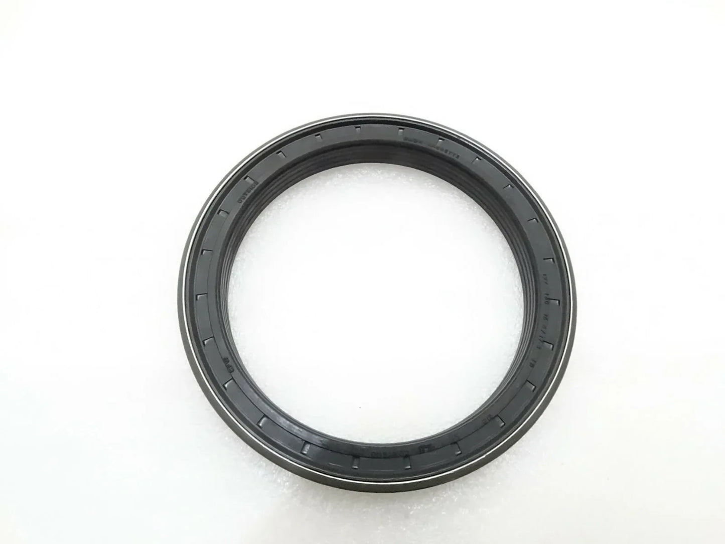 Wheel hub seal ring, round black rubber seal with metal edge