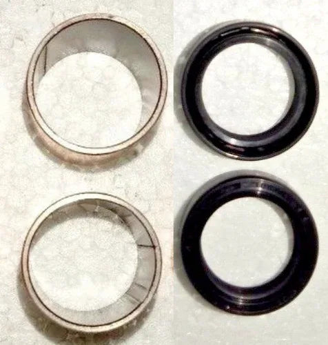 Hydraulic pump seal and bushing kit with metal and black rubber rings