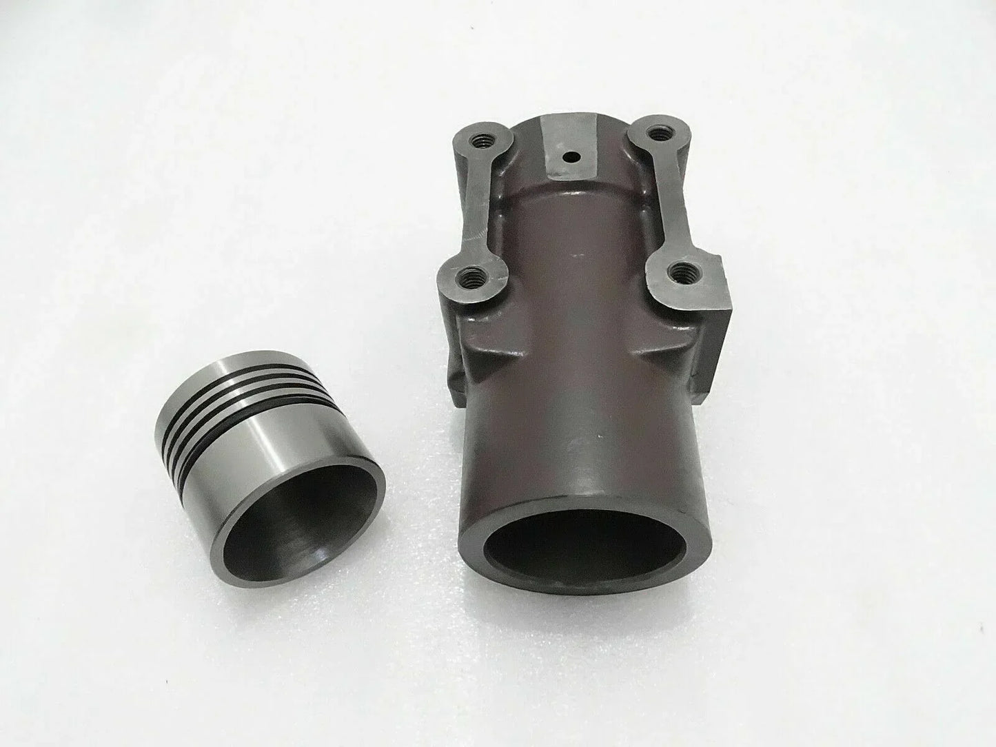 Massey Ferguson model RAM cylinder bracket assembly made of durable steel for tractor parts and accessories