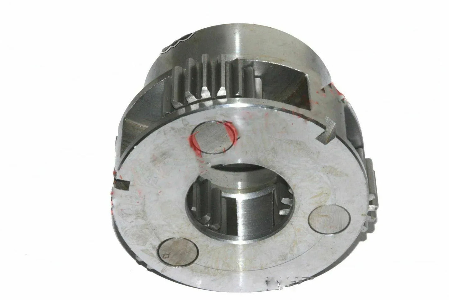 Metal epicycle gear carrier unit with central spline hub and mounting tabs