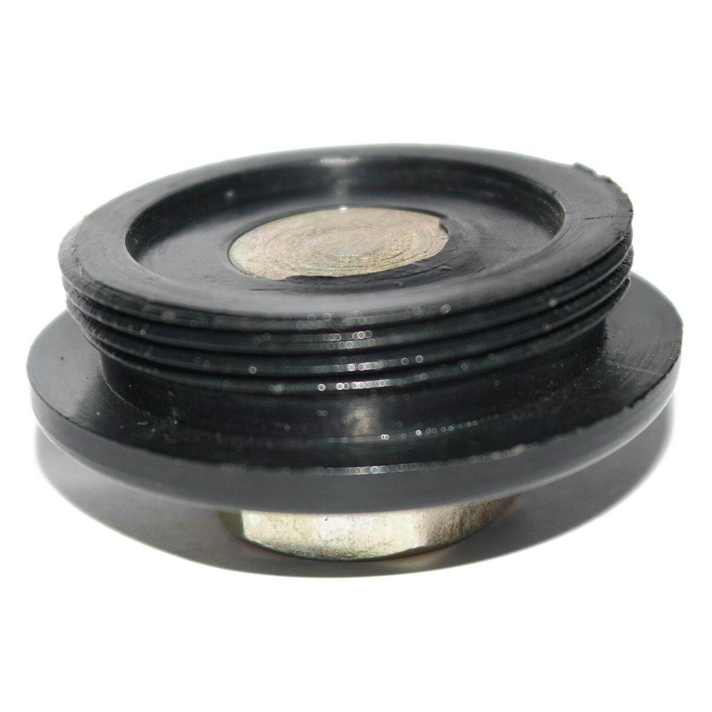 Massey Ferguson transmission cap for secure oil filling and maintenance in agricultural machinery