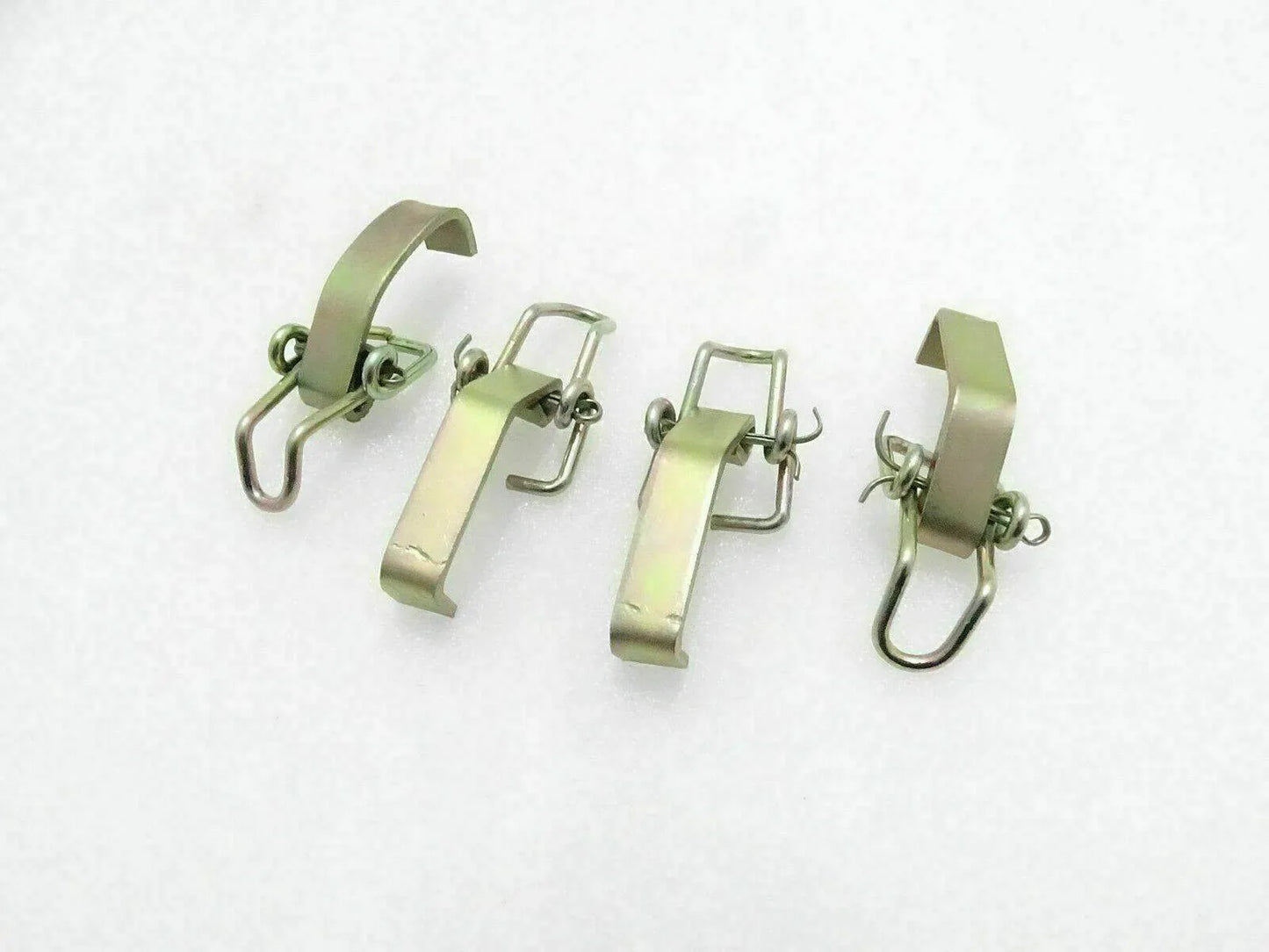 Massey filter retaining clip set, durable metal, for secure air cleaner filter installation on tractors