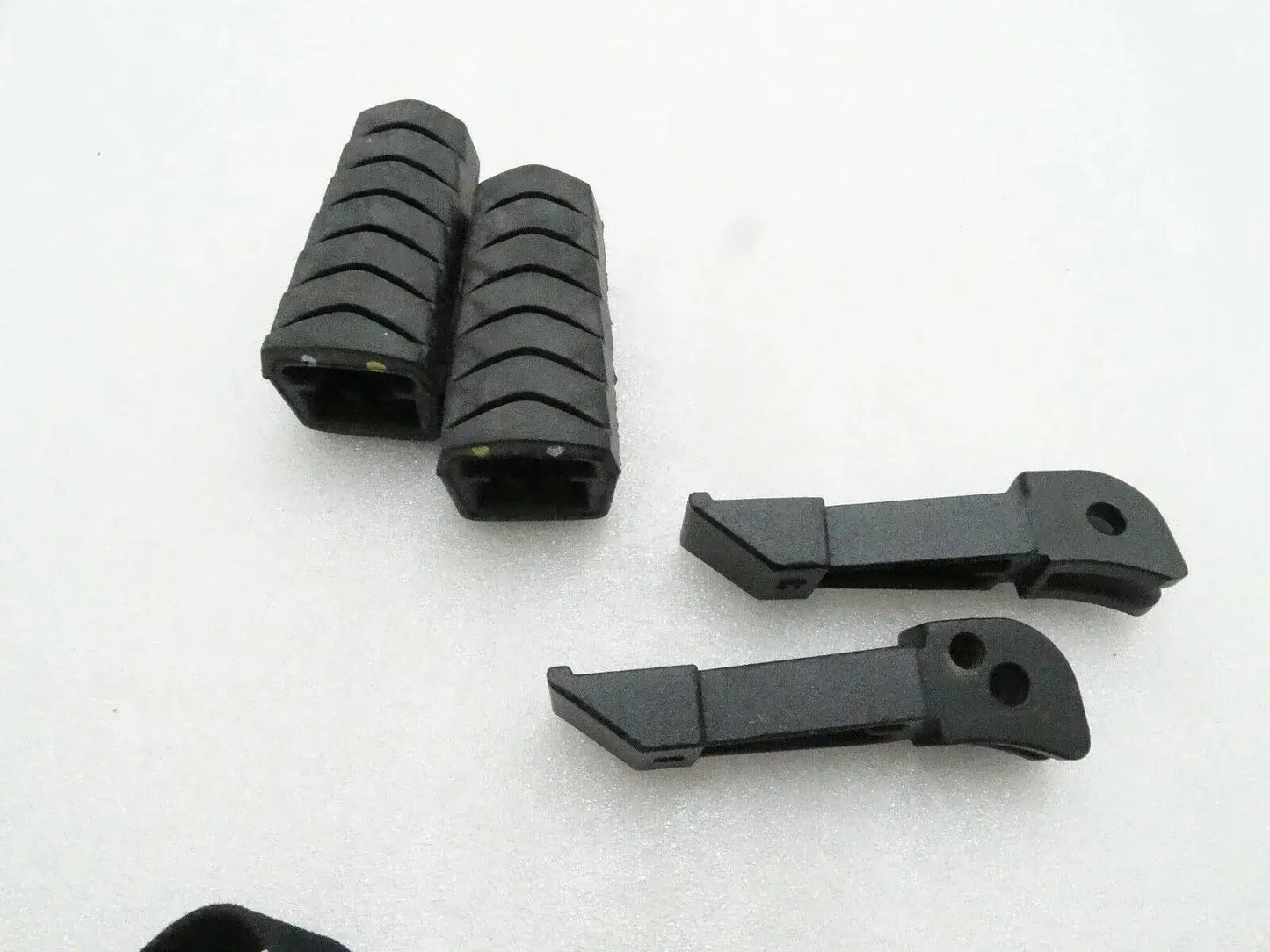 Rear Footrest Assembly RH & LH Fit To Royal Enfield Himalayan 411cc - StellerGear