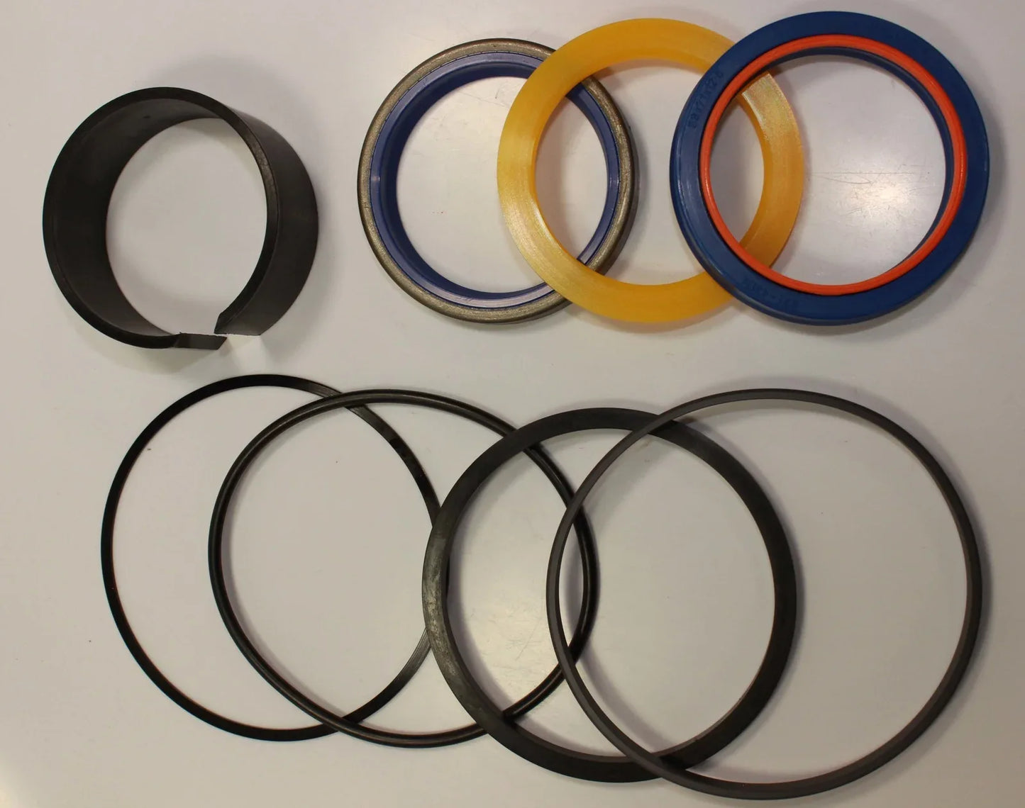 Fit For New Holland 85802571 Hydraulic Cylinder Seal Kit - StellerGear