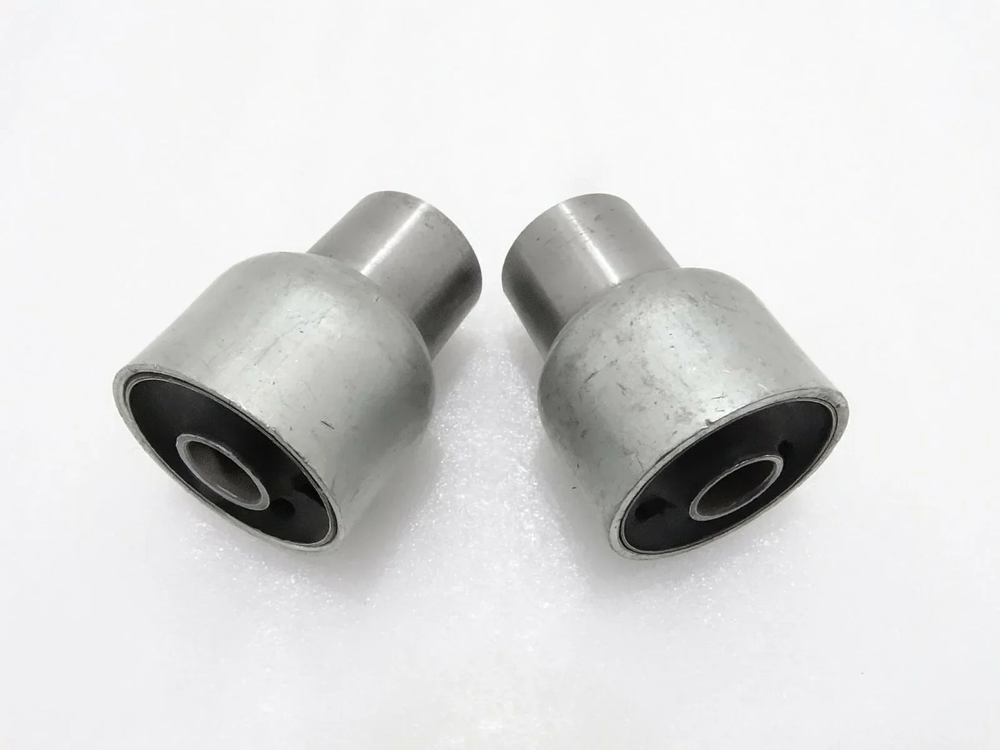 LAMBRETTA SIL ENGINE MOUNTING BUSH SET GP/TV/LI/SX - StellerGear