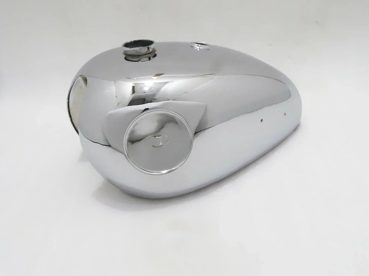BSA A7 CHROMED SHOOTING STAR 1955 PETROL TANK(4" BADGES) - StellerGear