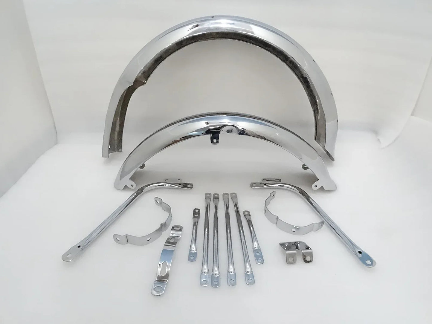 BSA A7 10 SUPERROCKET GOLDSTAR CHROMED MUDGUARD SET & STAYS (PRE-DRILLED) - StellerGear