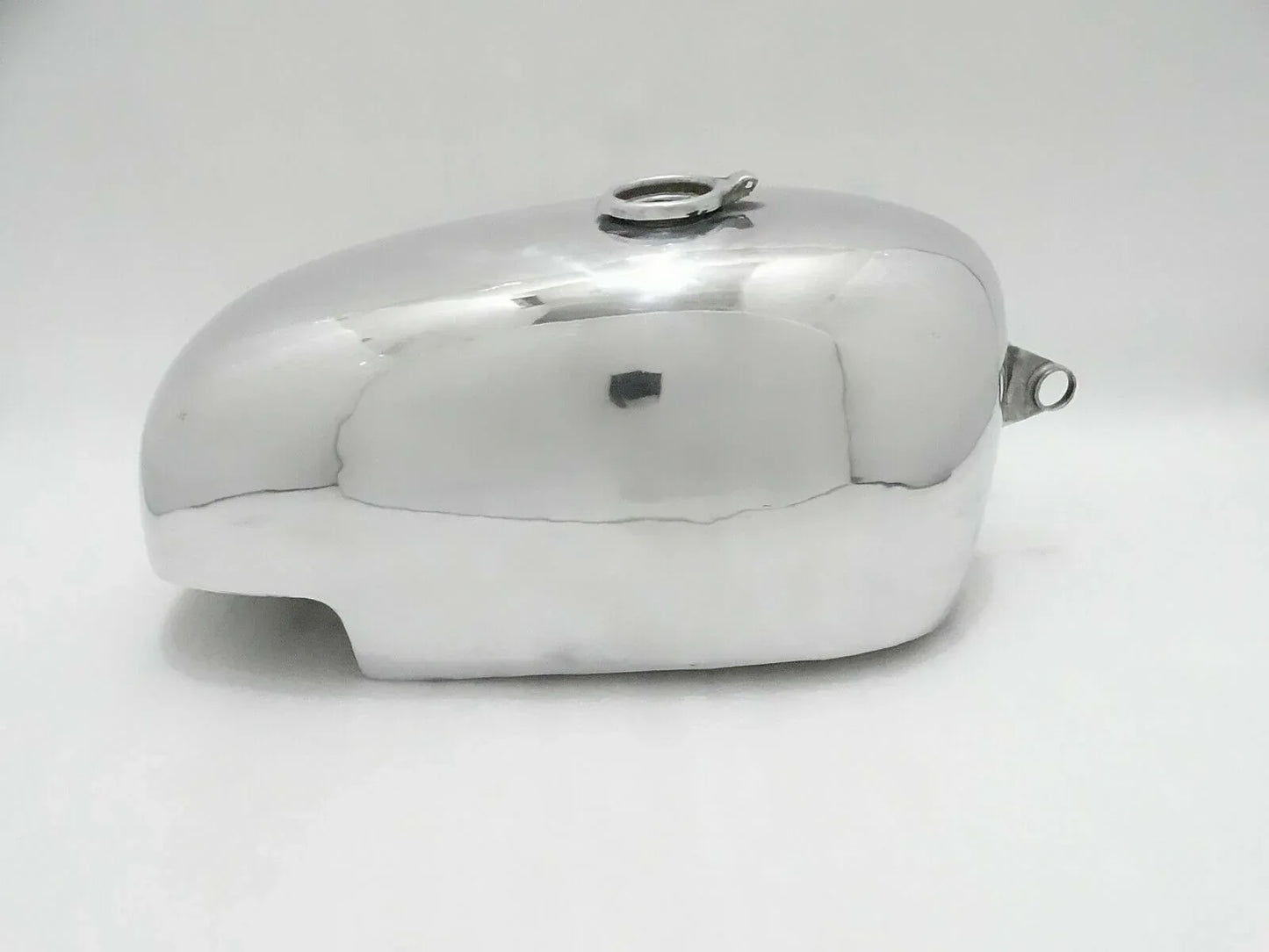 Velocette Thruxton Alloy / Aluminum Petrol Tank - StellerGear