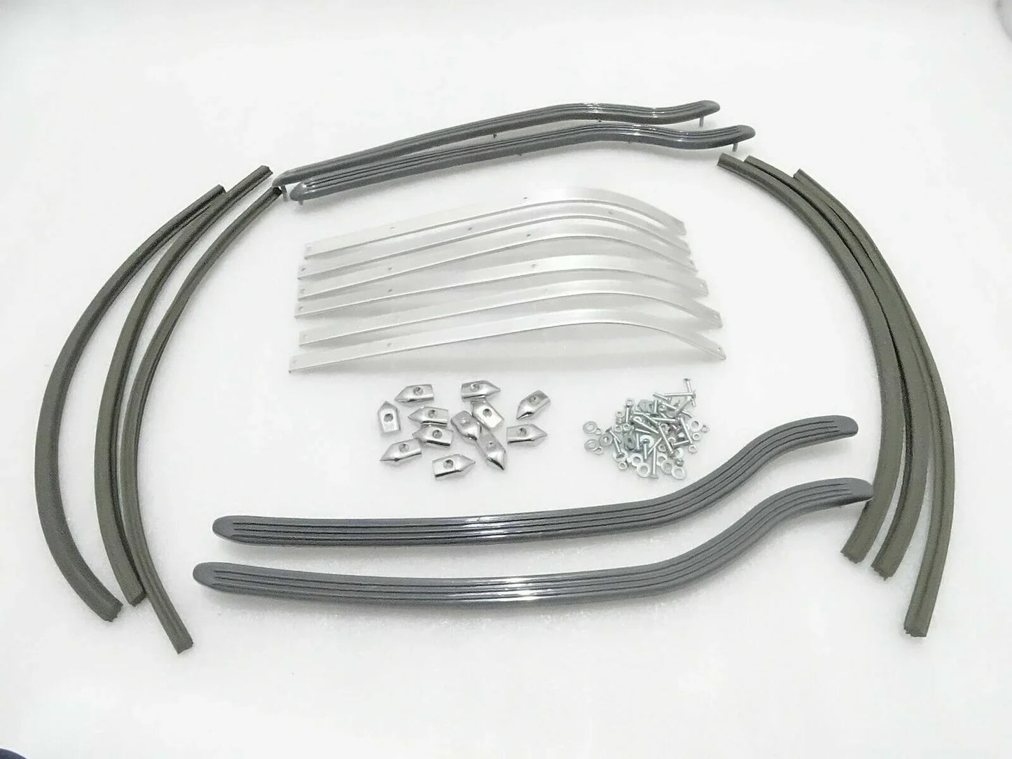 LAMBRETTA LI Floor Runner Alloy Channels,Rubbers & End Caps Kit - StellerGear