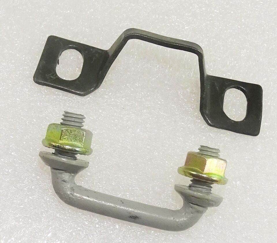 Fits New Suzuki Samurai Gypsy SJ410, SJ413 Bonnet Lock - StellerGear