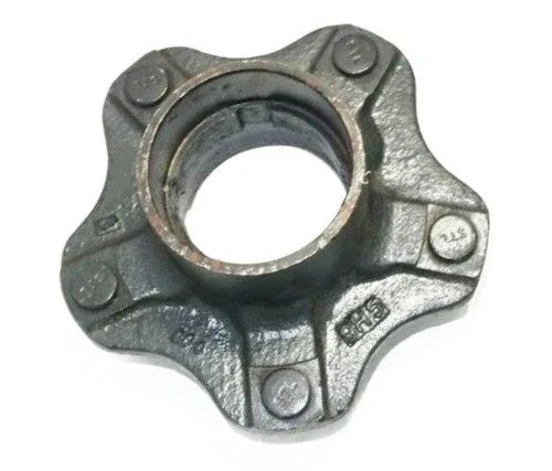 Front axle wheel hub for Suzuki Samurai car, durable steel construction, essential for reliable wheel function