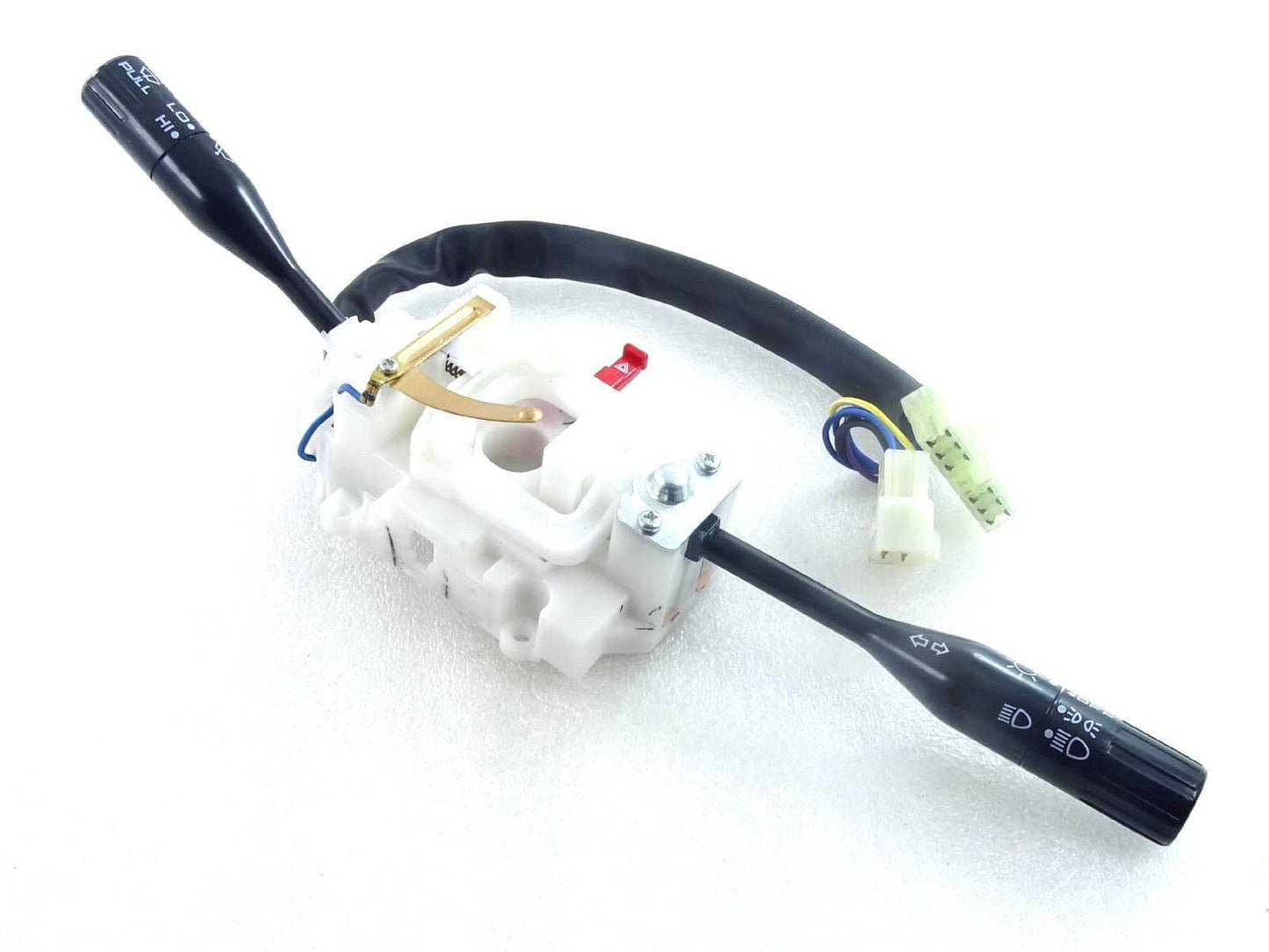 Suzuki Samurai wiper switch for signaling and wiper functions in vehicles