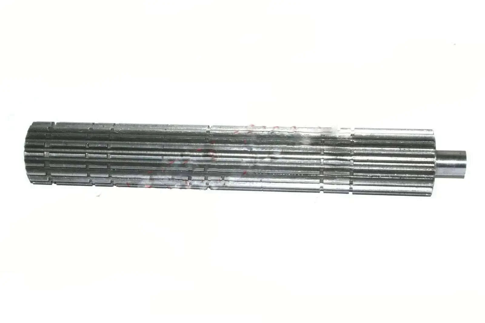 18-splines main shaft transmission for Massey Ferguson models 165, 175, 185, 240, 245.