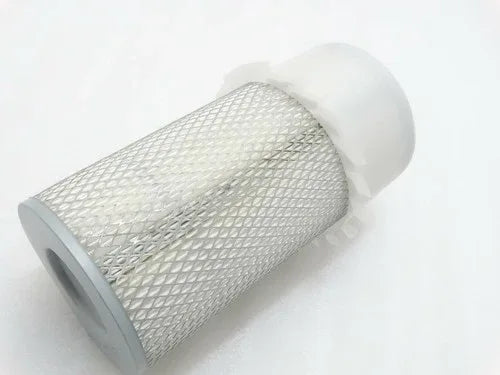 Cylindrical air filter element with mesh core and white end caps