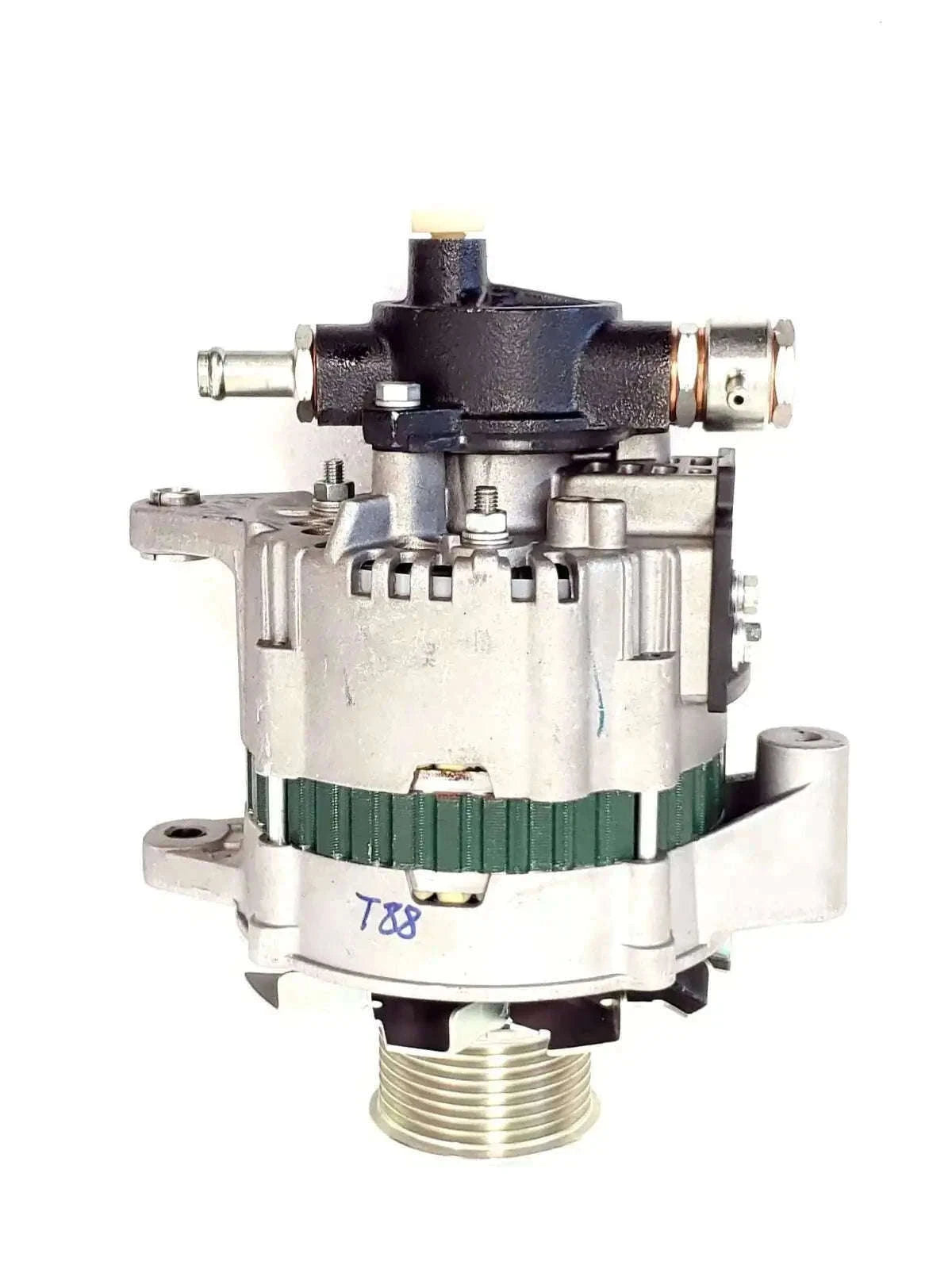 120 Amp alternator for Mahindra tractors, black top and silver housing