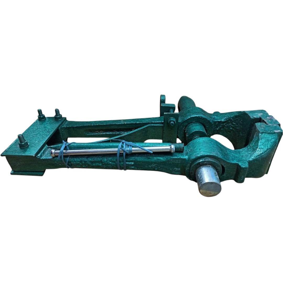 Leg Vice 4 Inch To 5 Inch Cast Iron - StellerGear