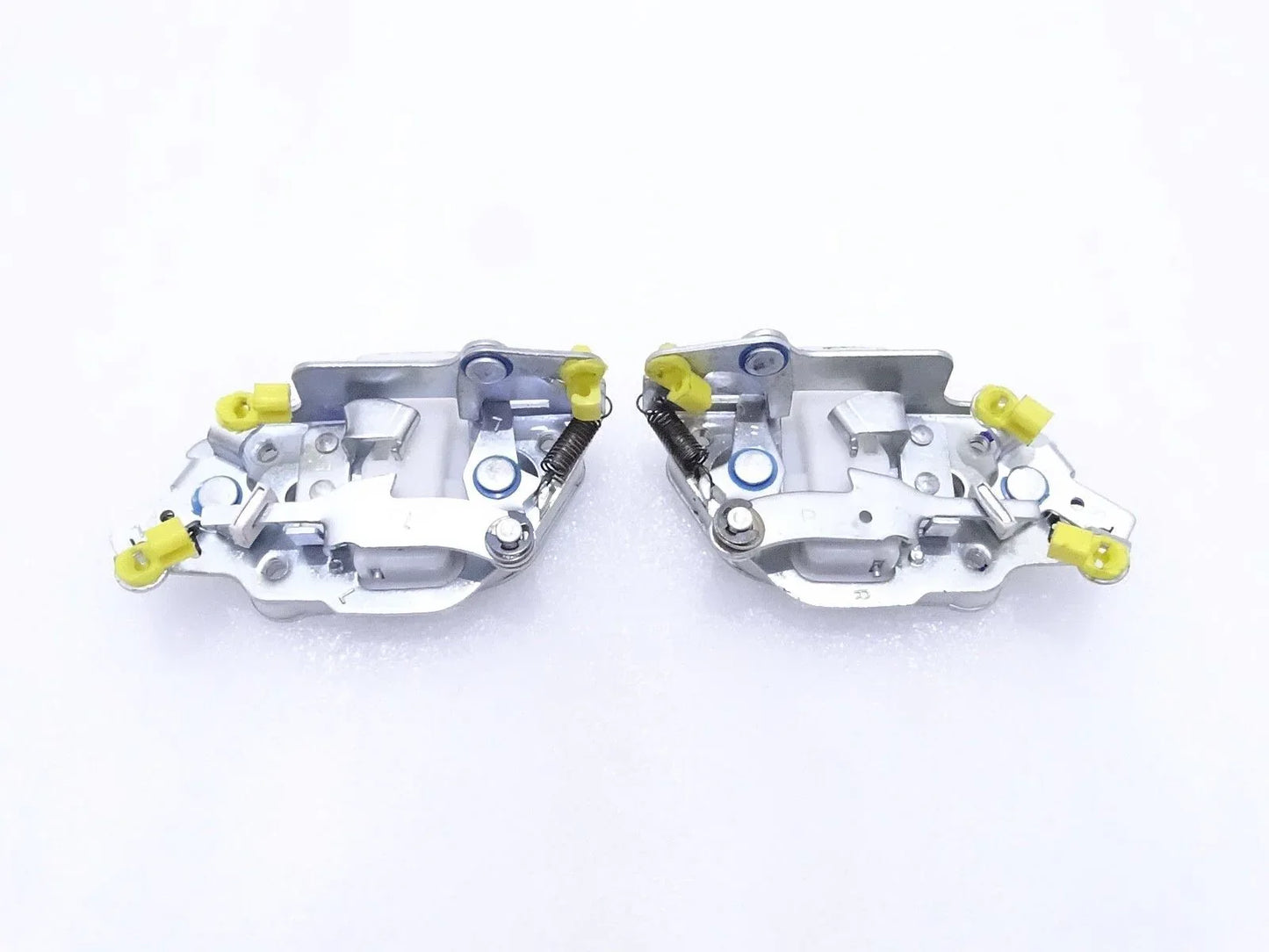 SUZUKI GYPSY SJ410 R/H & L/H DOOR LATCH LOCK SAMURAI JIMNY OLD MODEL - StellerGear