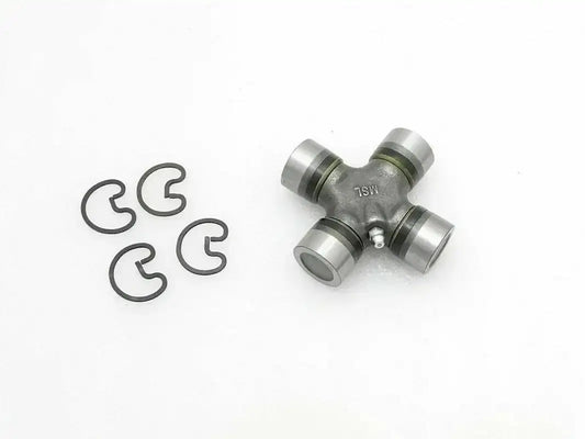 Universal drive shaft U-joint cross with four retaining clips