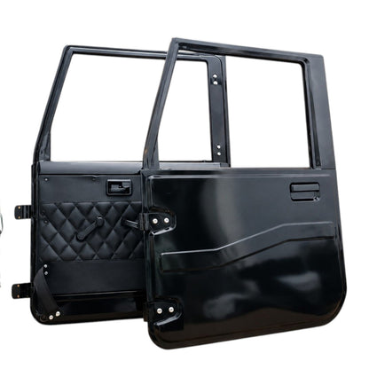 Mahindra ROXOR Two Door Set Right & Left Complete with Fittings Black/White – Refurbished