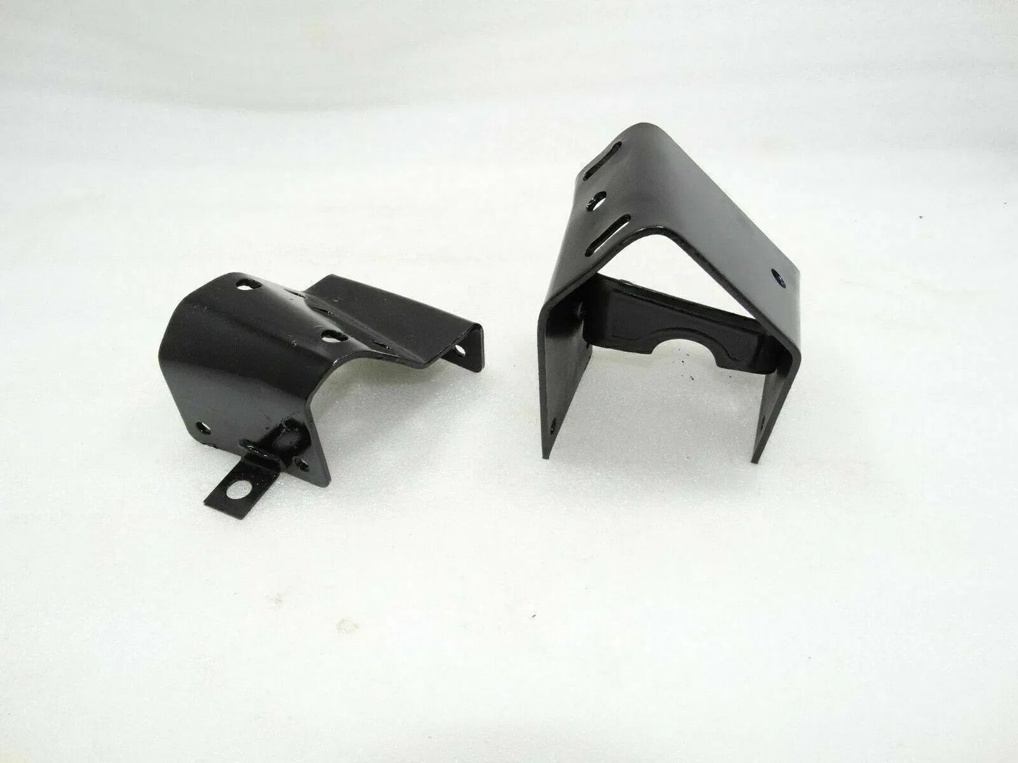 Engine foundation plate bracket set, black metal