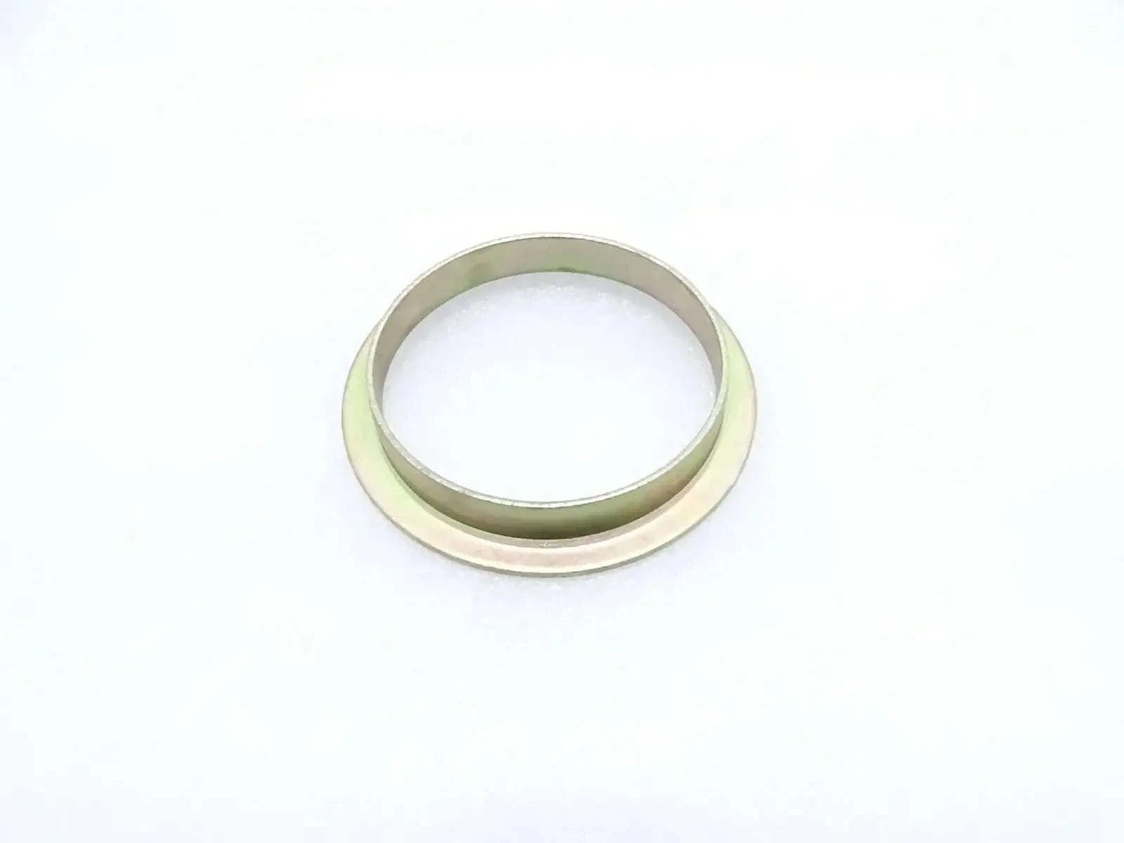 Metal hub sleeve ring, circular with light green outer edge
