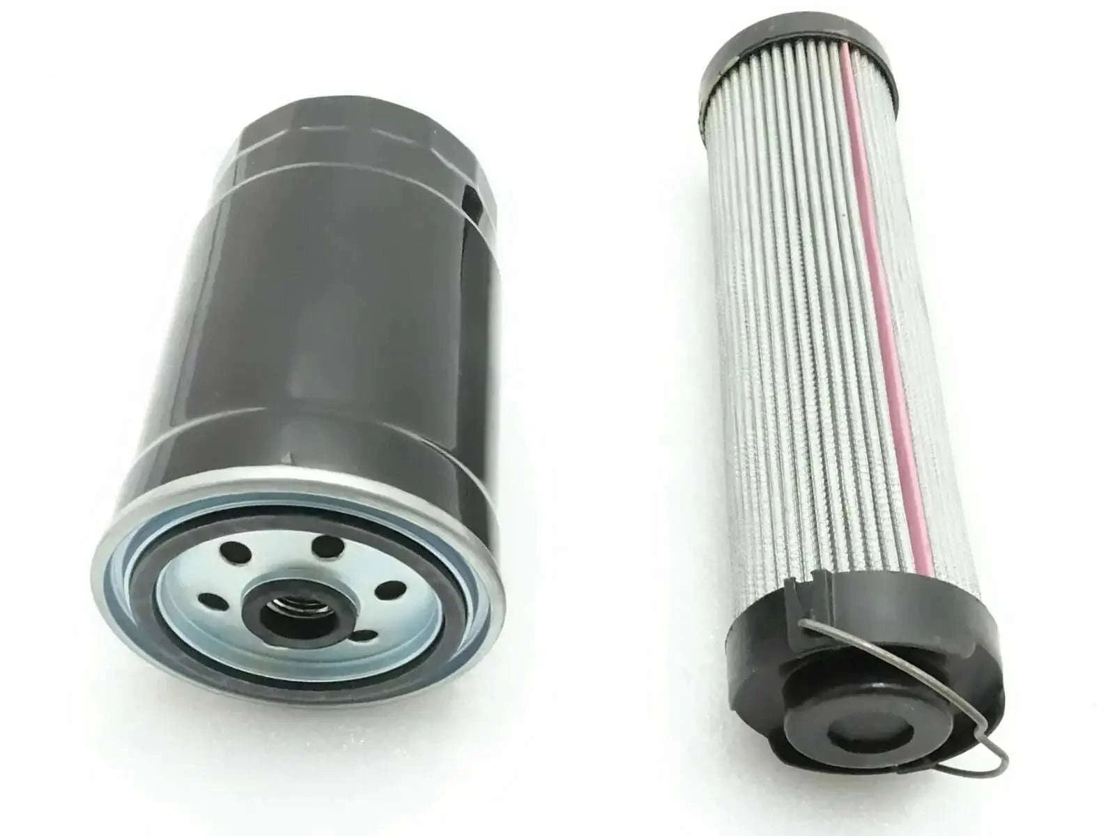 JCB 3CX filter service set with oil filter and hydraulic filter for equipment maintenance