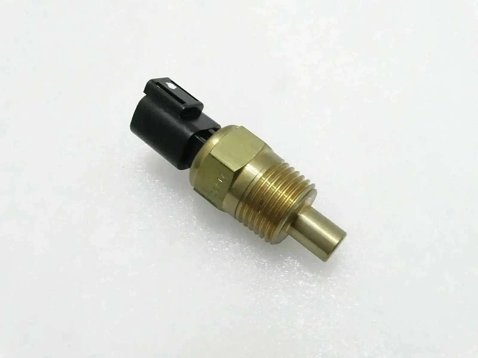 JCB 3CX water temperature sender, brass construction, automotive part for temperature monitoring