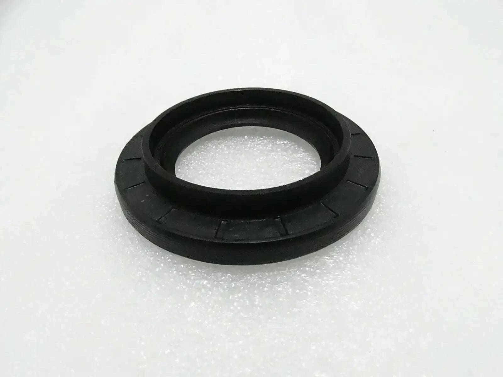 Black rubber oil seal ring with metal-reinforced lip
