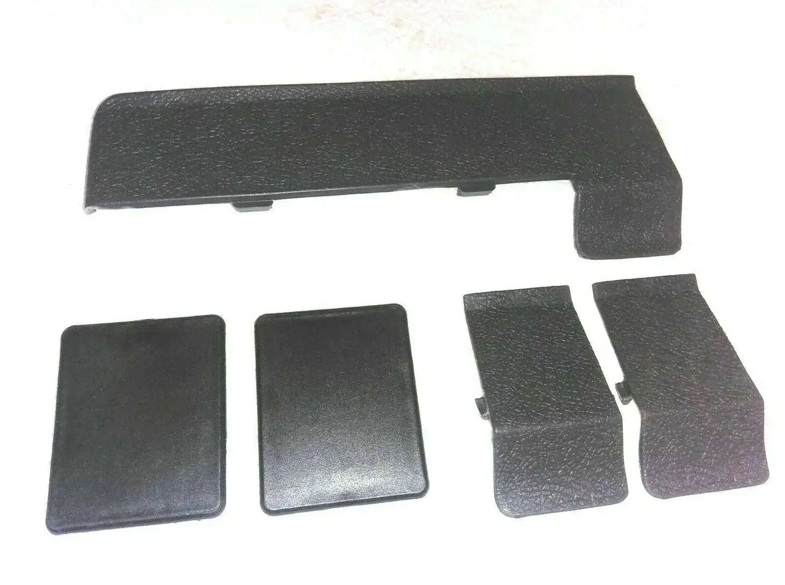 Suzuki Gypsy SJ410 SJ413 dashboard clip set of 5 units.