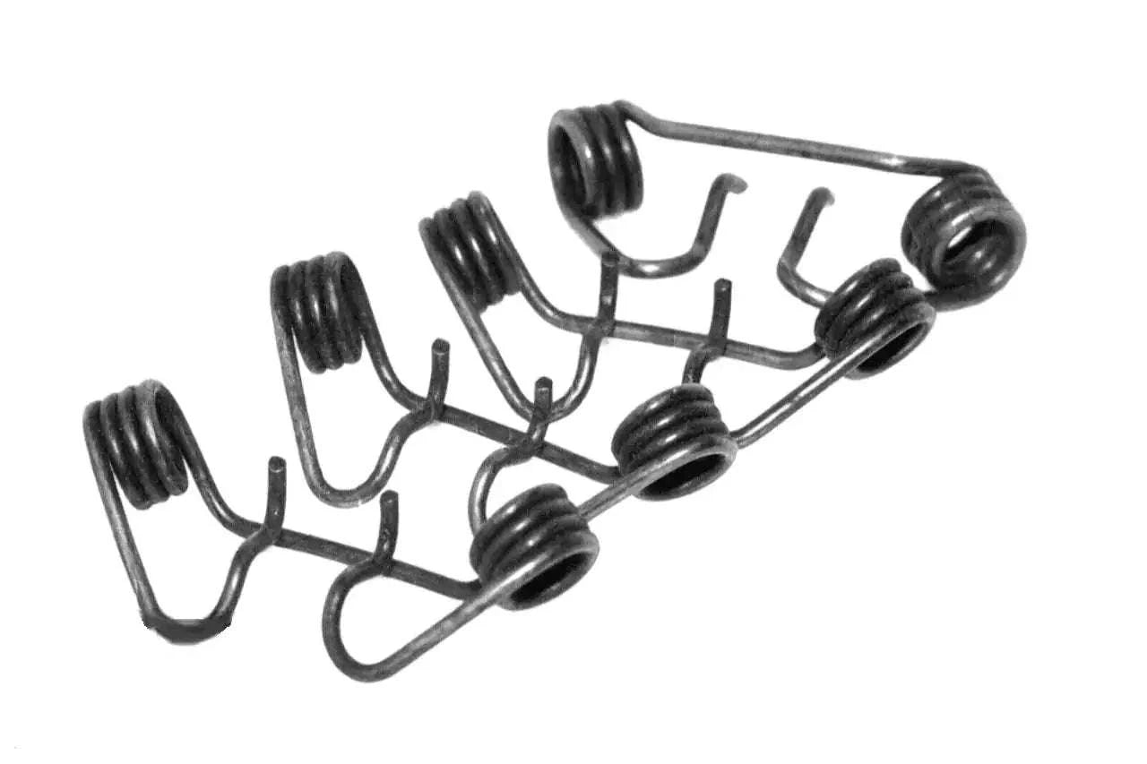 Clutch release plate springs (set of 4), metal coil springs with hooks