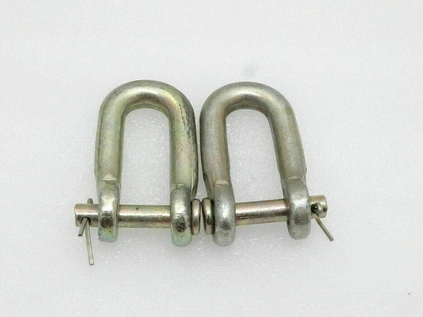 Ford 3600 tractor check chain assembly inner D-shackles, durable steel, essential for secure attachment