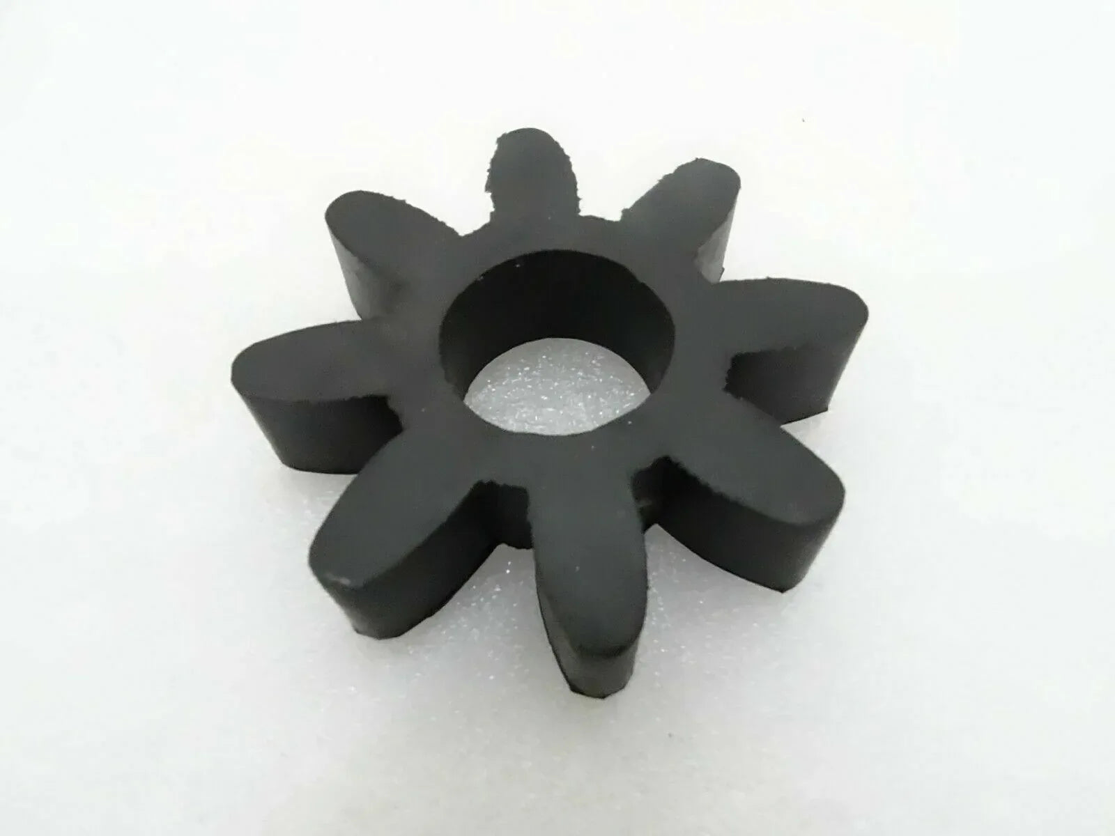 Rubber coupling disk for fuel pump, durable, 65mm diameter, ideal for tractor fuel pump installations