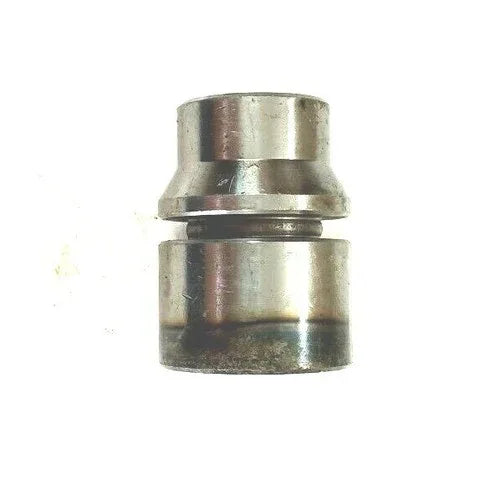 Metal garden tractor sleeve hitch, durable steel construction for connecting attachments easily