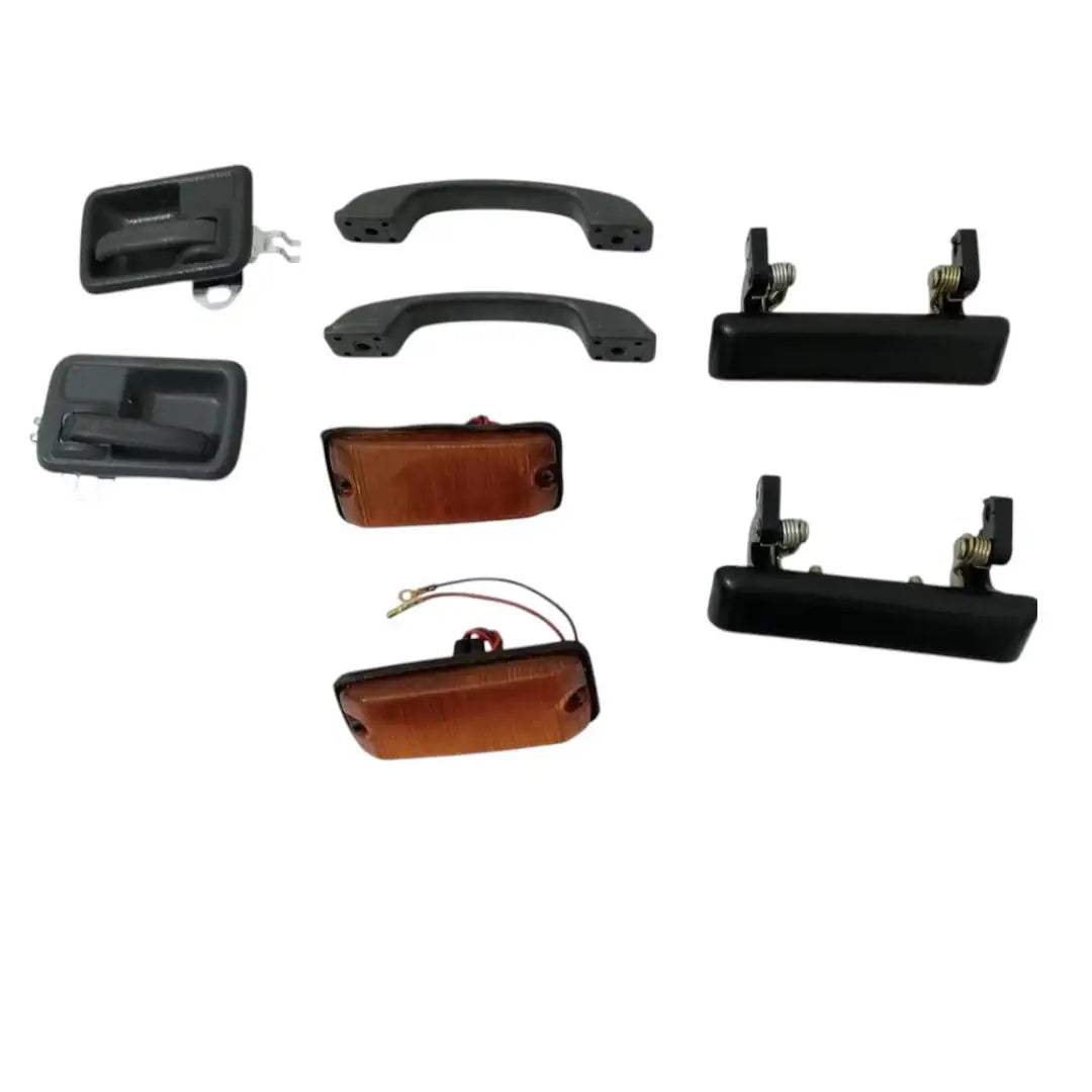 Suzuki Samurai SJ410 SJ413 Gypsy Rose door handle kit with wooden and black finishes