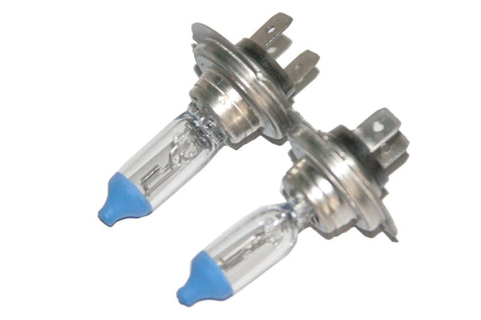 H11 headlight bulb, 12V, clear glass, designed for car headlights, providing bright illumination