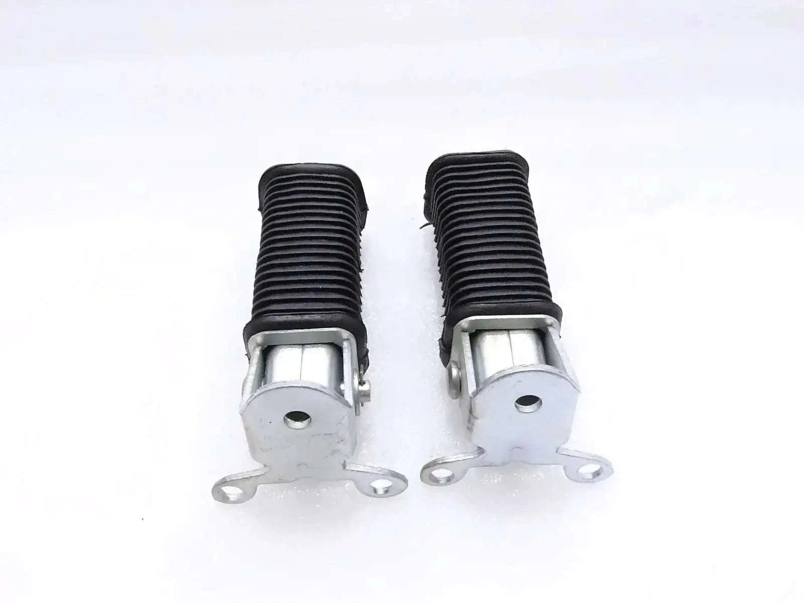 JAWA CZ PERAK REAR PASSENGER PILLION FOLDING FOOTREST SET - StellerGear