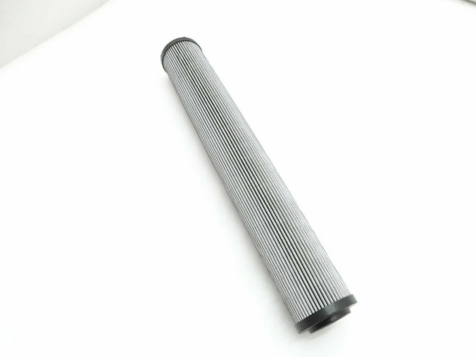 Hydraulic filter cartridge with fine metal mesh, cylindrical