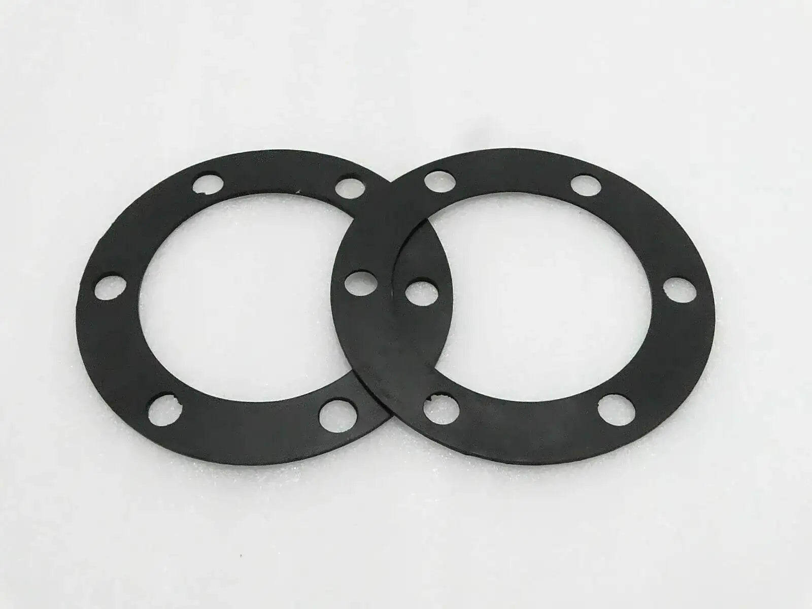 JCB 3cx hydraulic tank gasket pair, durable rubber, designed for sealing hydraulic tanks