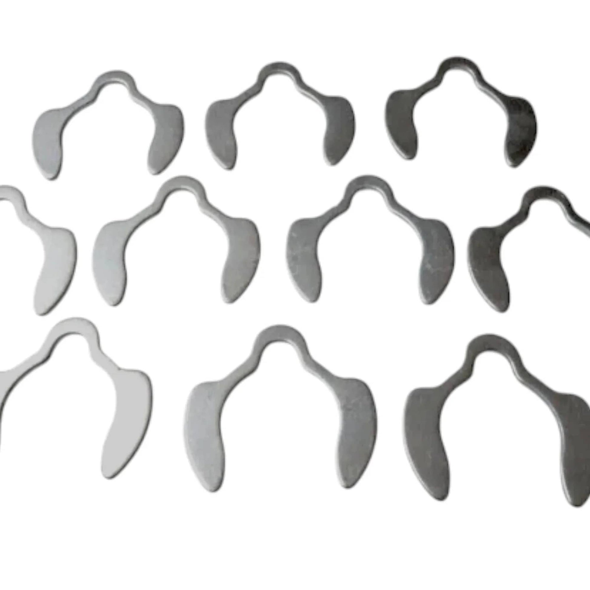 10 JCB backhoe ring clip 823-00334 for secure attachment in heavy machinery