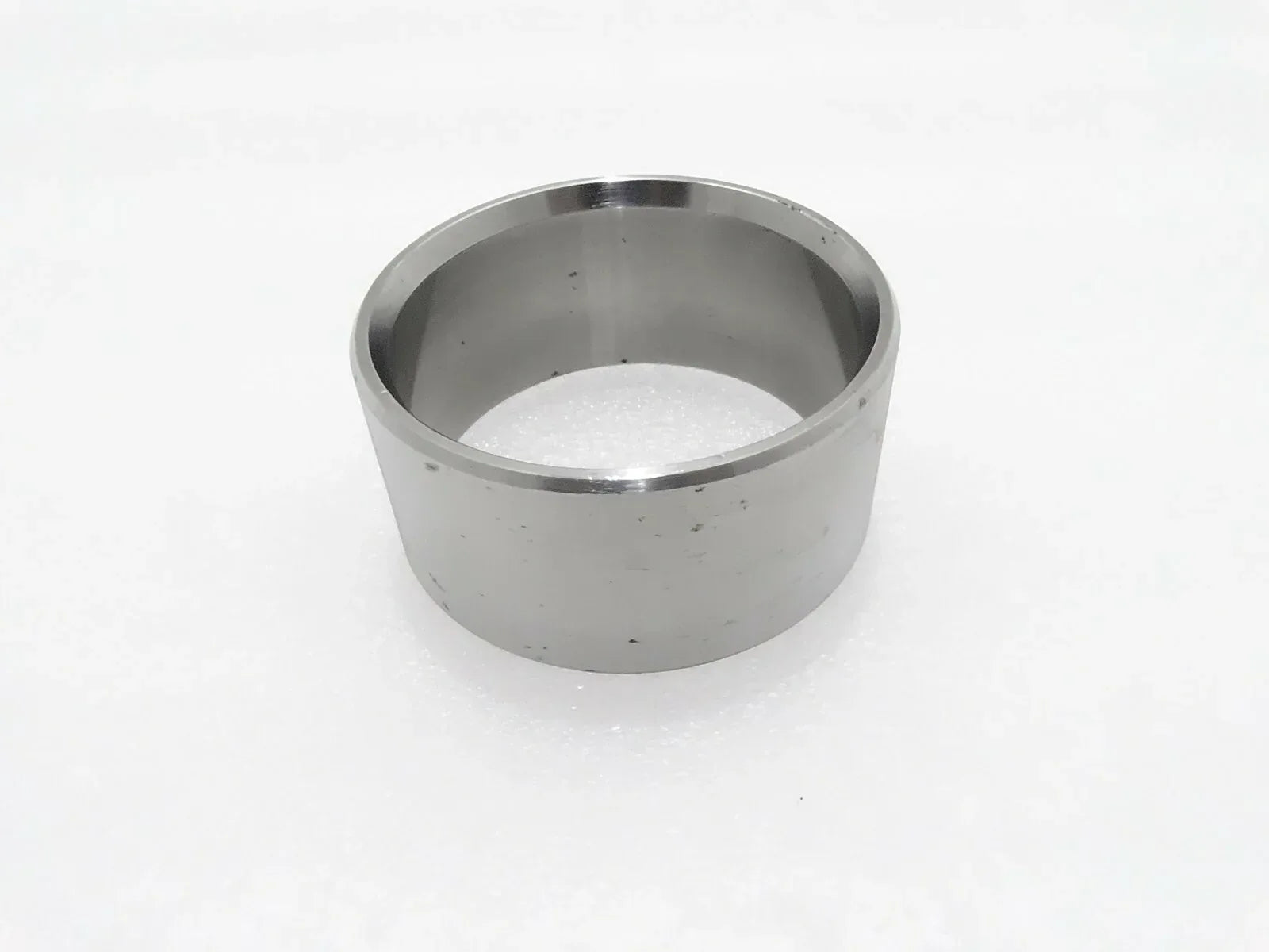 Jcb bushing sleeve, cylindrical metal ring with inner bore