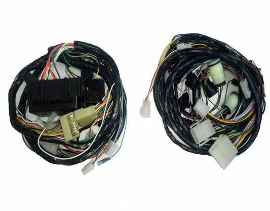 Automotive wiring harness loom with multi-wire connectors and plugs, black cable bundle