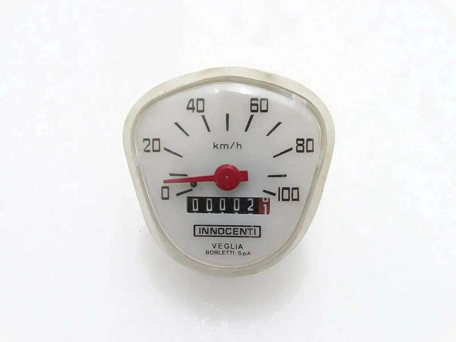 LAMBRETTA J RANGE/CENTO 100KMPH VEGLIA SPEEDOMETER - Accurate speed tracking for Lambretta models