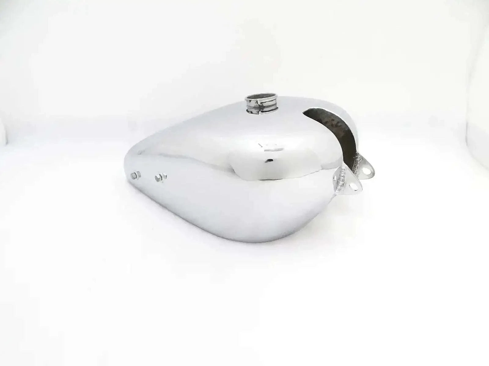 LEVIS 1938-1939 MODEL CHROME PETROL TANK (REPRODUCTION) - StellerGear