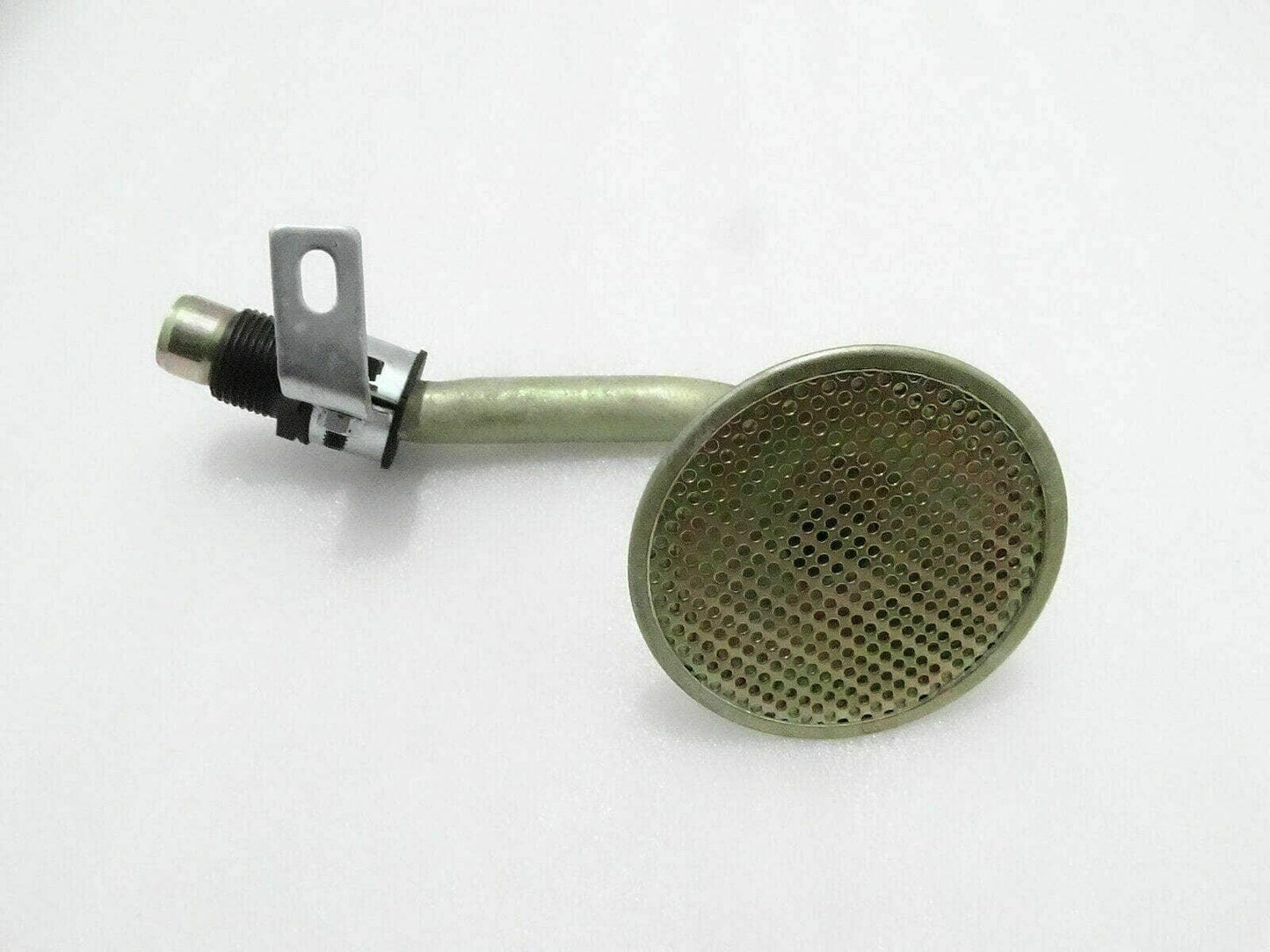 Massey Ferguson 135 oil suction assembly, metal, for efficient oil transfer in tractors
