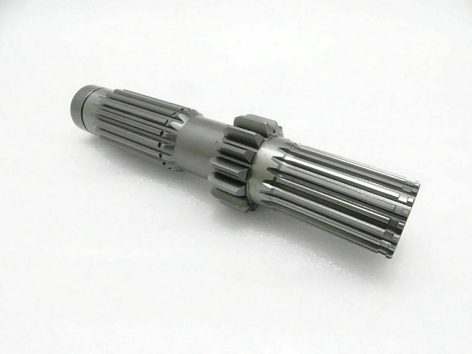 Transmission countershaft for Massey Ferguson model, steel, used in tractor gear systems