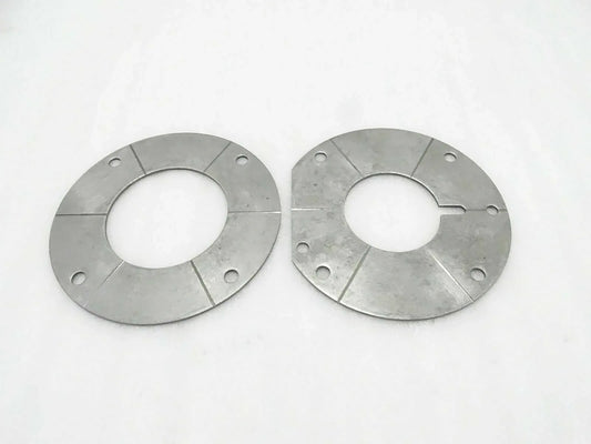 Transmission plate set for Massey Ferguson model, made of durable steel, measuring 100mm in diameter for heavy machinery