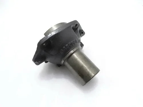 Retainer 8-Speed for Massey Ferguson model, metal, durable part for tractor maintenance
